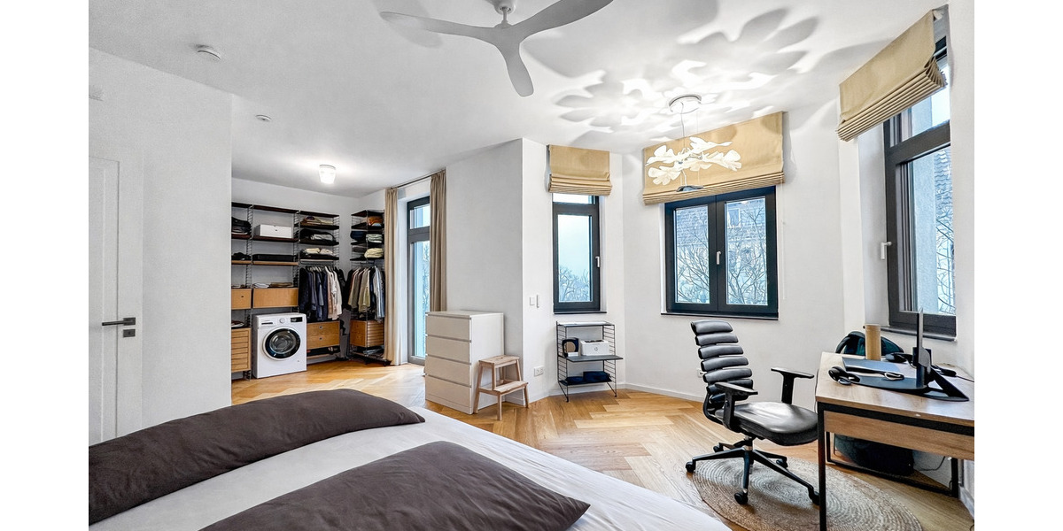 Terrassenwohnung Düsseldorf Friedrichstadt - 3 Zimmer, 130 m&sup2;, 2.900&euro; | Angebot:25683384