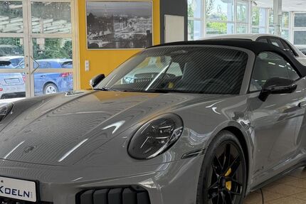 Porsche 992 6.000 km 359.999 &euro; Kerpen 50171