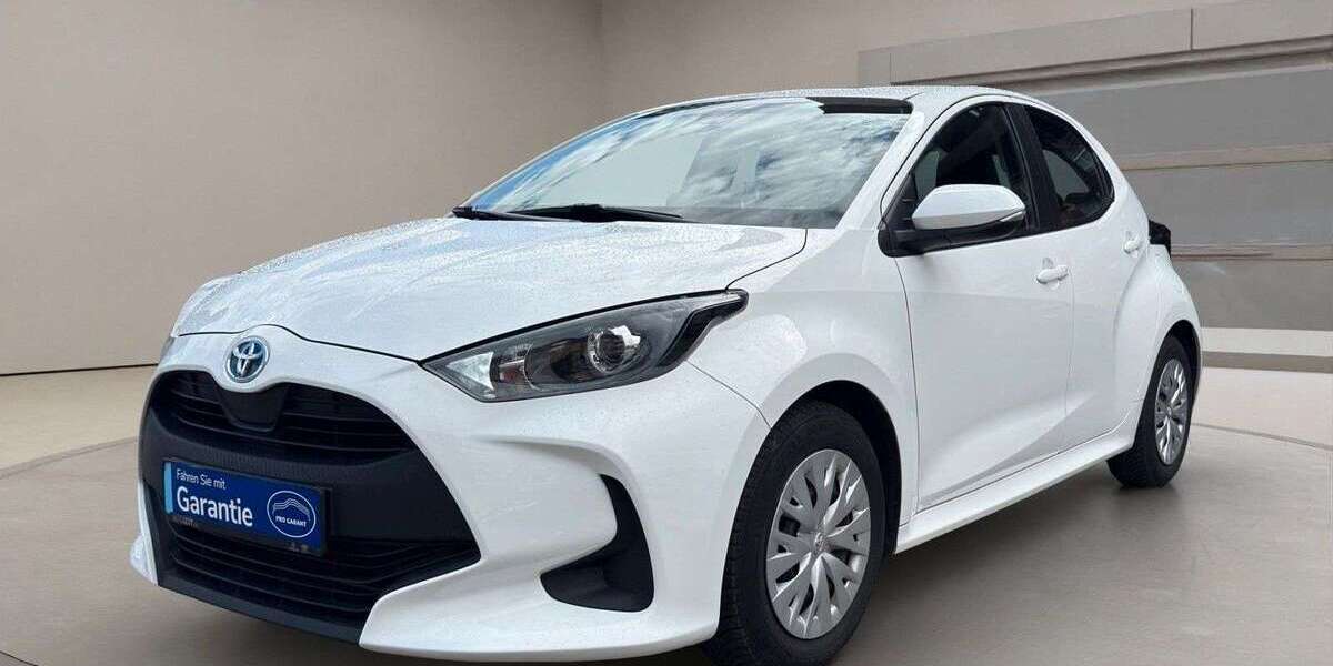 Toyota Yaris 104.987 km 14.990 &euro; Düsseldorf 40235