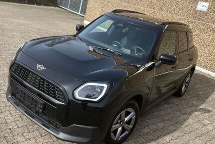 Mini Countryman C (Cooper) 2.500 km 34.690 &euro; Düsseldorf 40223