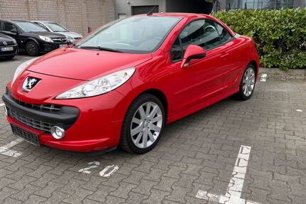 Peugeot 207 100.000 km 4.400 &euro; Köln 50739