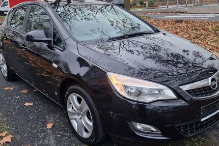 Opel Astra 130.000 km 4.700 &euro; Köln 51107