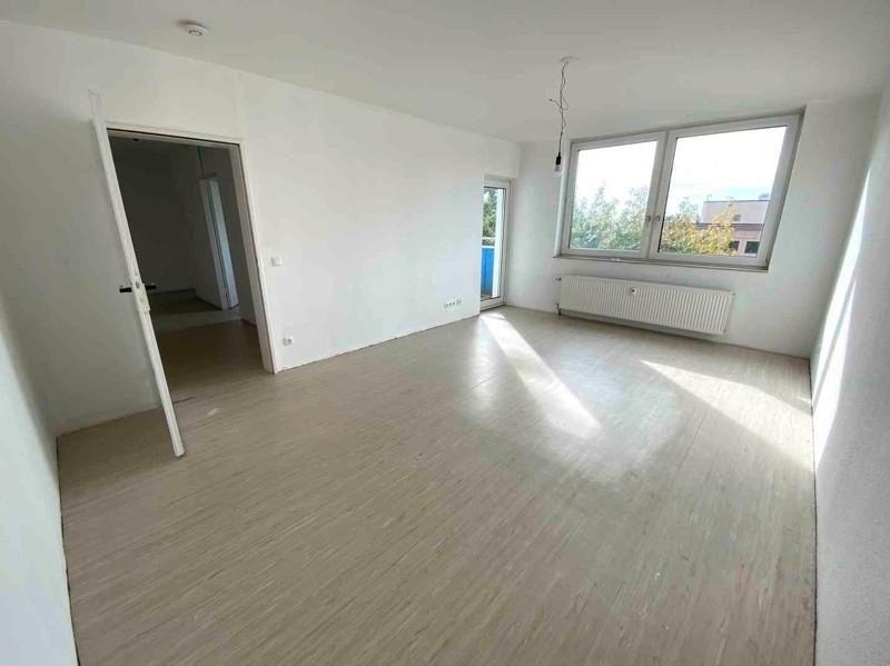 Etagenwohnung Ratingen Tiefenbroich - 3 Zimmer, 81 m&sup2;, 823&euro; | Angebot:25679107