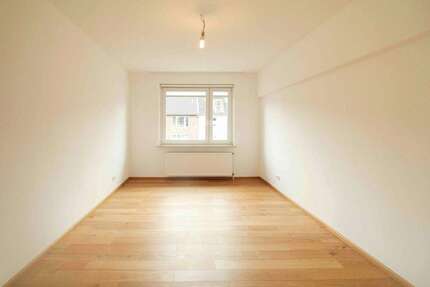 Wohnung Düsseldorf Stadtbezirk 3 - 3 Zimmer, 77 m&sup2;, 369.000&euro; | Angebot:26042836