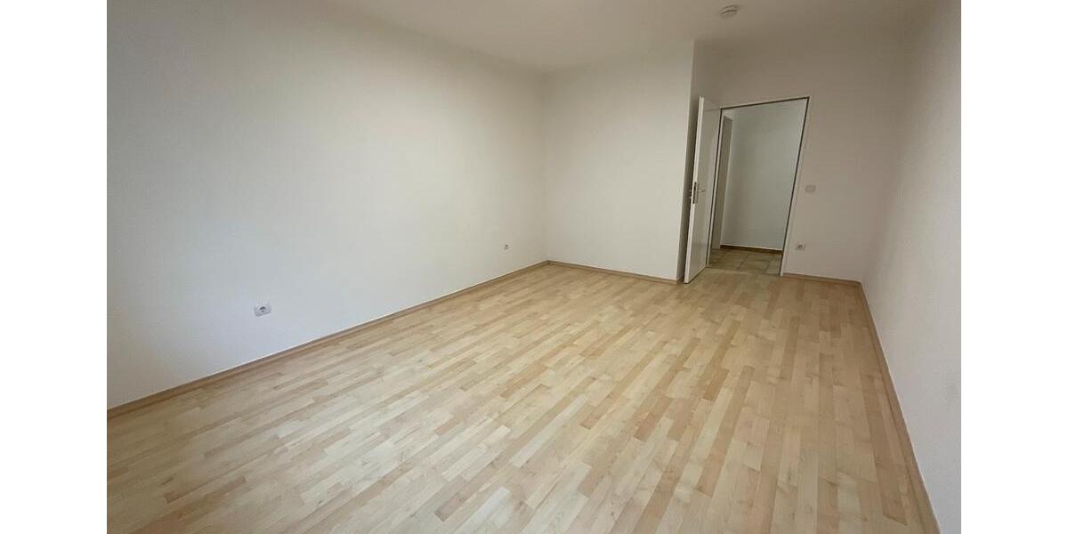 Etagenwohnung Meerbusch - 3 Zimmer, 90 m&sup2;, 905&euro; | Angebot:25891653