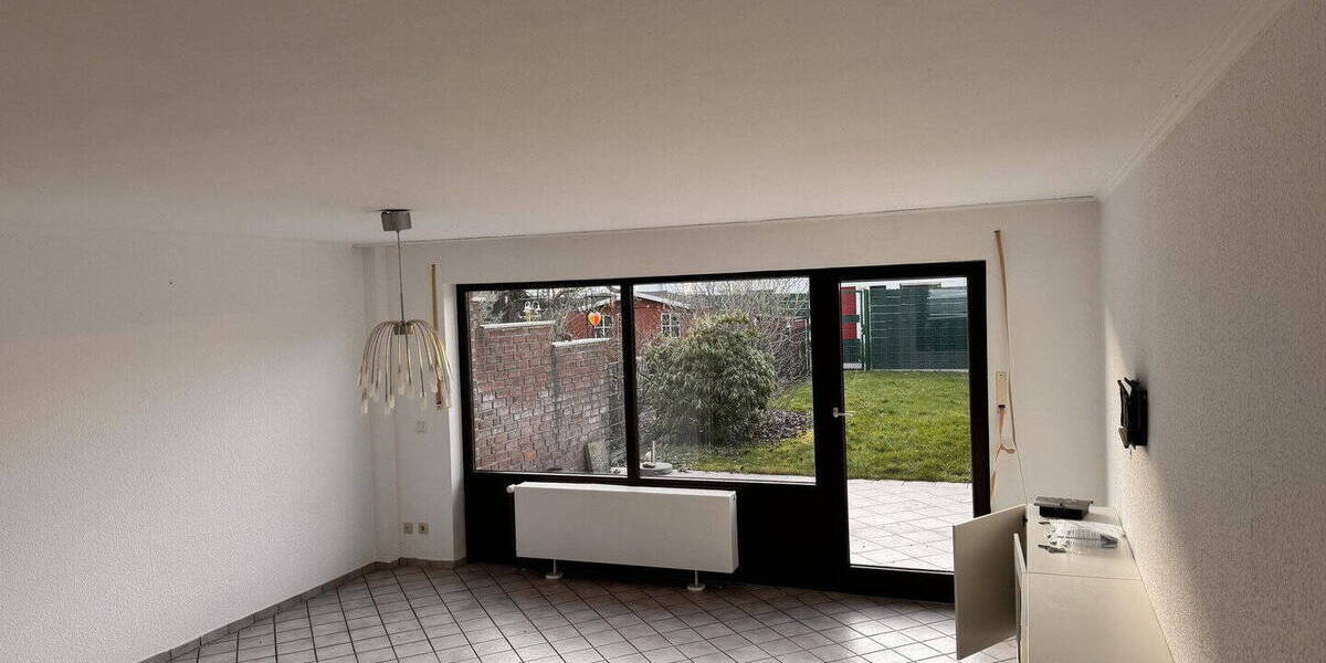 Reihenmittelhaus Düsseldorf Lichtenbroich - 5 Zimmer, 127 m&sup2;, 545.000&euro; | Angebot:26092502