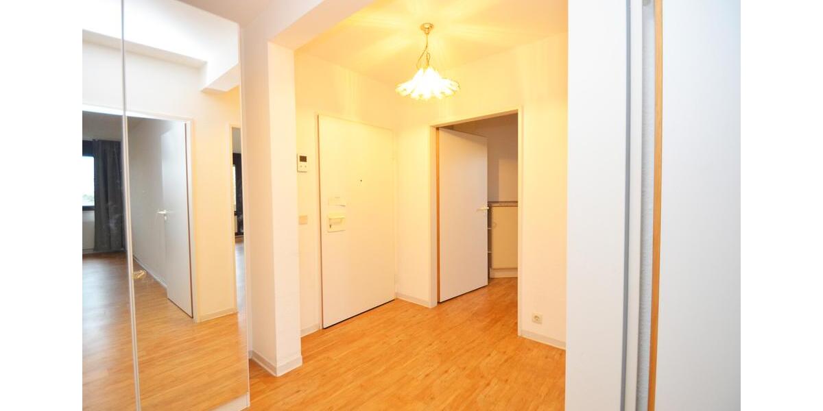Etagenwohnung Brühl - 2 Zimmer, 65 m&sup2;, 1.241&euro; | Angebot:24687367