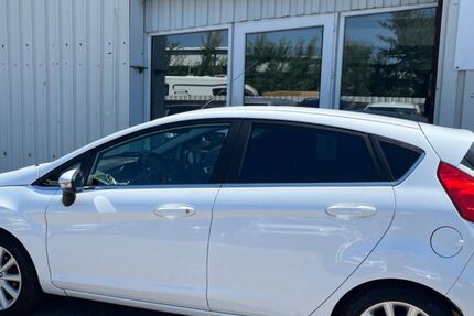 Ford Fiesta 100.000 km 6.450 &euro; Pulheim 50259