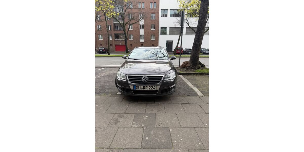 VW Passat 144.200 km 5.200 &euro; Köln 51065