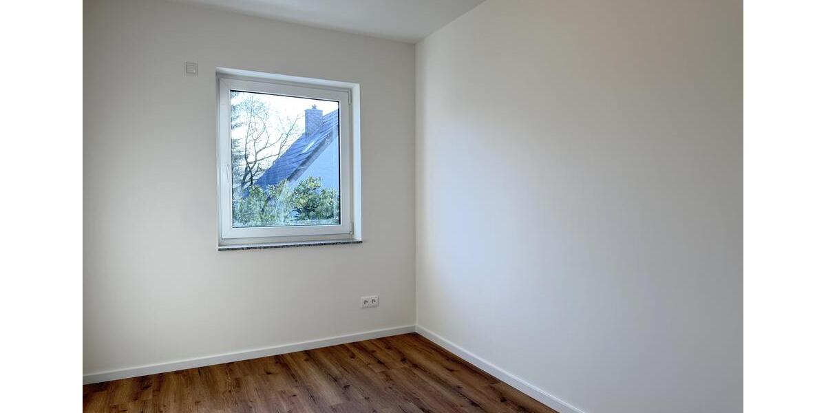 Etagenwohnung Bergisch Gladbach - 4 Zimmer, 94 m&sup2;, 1.300&euro; | Angebot:25650445