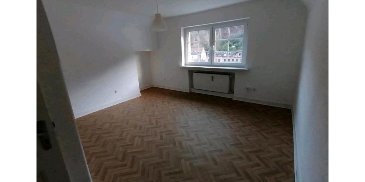 Dachgeschoßwohnung Köln Mülheim - 3 Zimmer, 62 m&sup2;, 375&euro; | Angebot:25162088