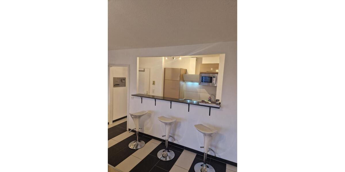 Etagenwohnung Düsseldorf Derendorf - 1 Zimmer, 44 m&sup2;, 1.100&euro; | Angebot:25993007