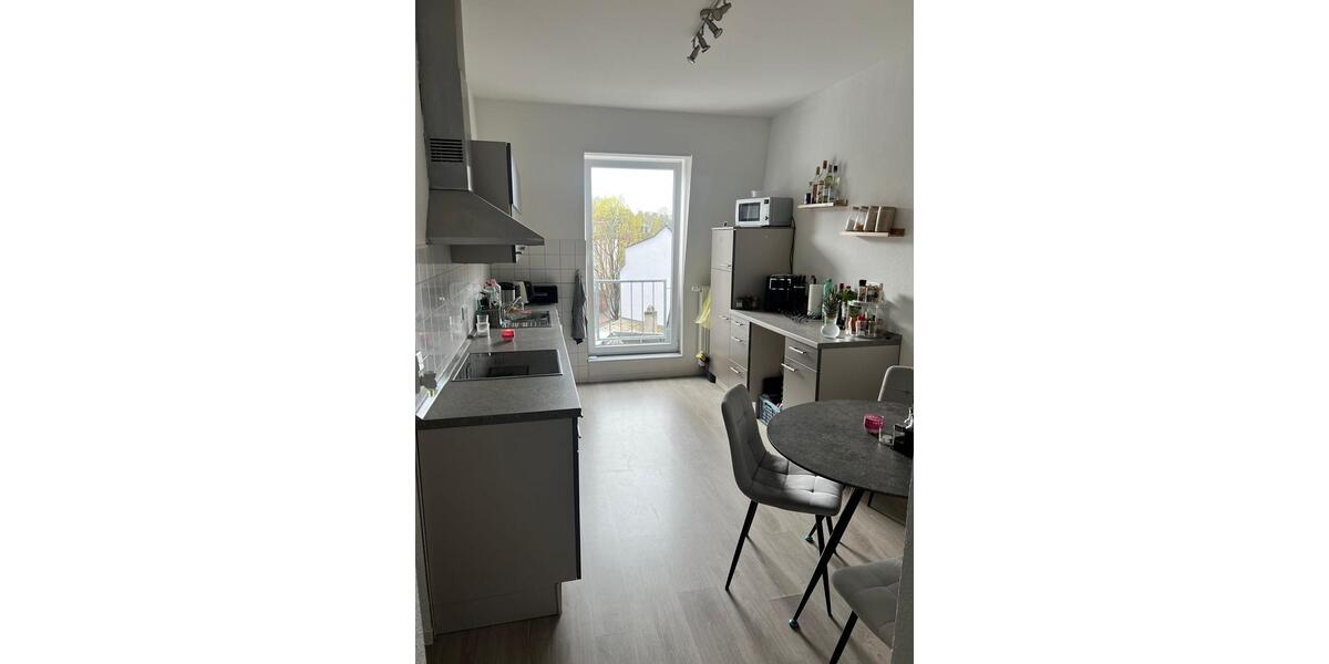 Etagenwohnung Leverkusen - 2 Zimmer, 55 m&sup2;, 860&euro; | Angebot:25982682