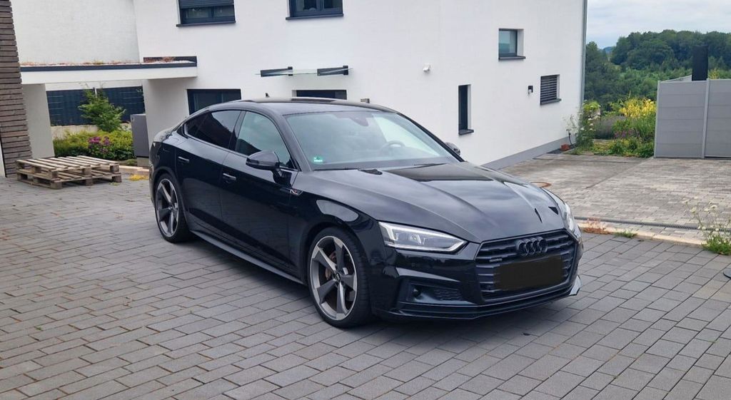 Audi A5 117.000 km 22.900 &euro; Bergisch 51429
