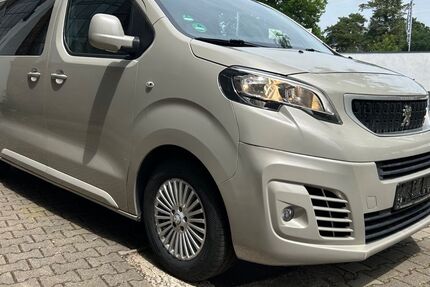Peugeot Traveller 88.900 km 14.999 &euro; Köln 51069