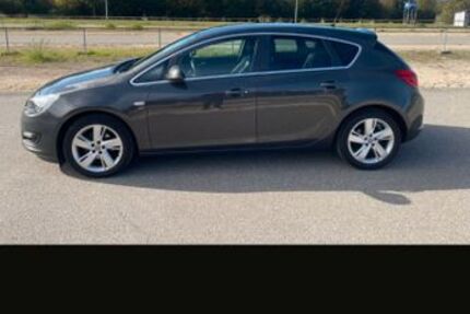 Opel Astra 77.000 km 9.500 &euro; Köln 51067
