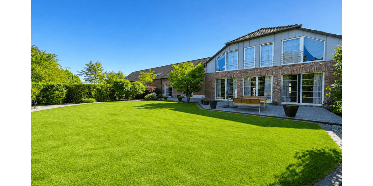 Einfamilienhaus Pulheim Geyen - 8 Zimmer, 338 m&sup2;, 1.540.000&euro; | Angebot:26699084