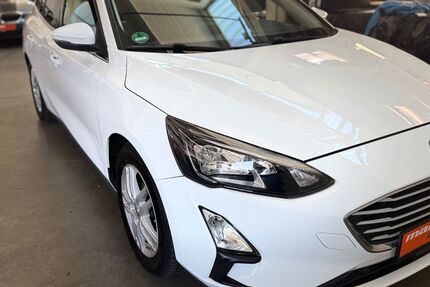 Ford Focus 137.300 km 8.980 &euro; Düsseldorf 40549