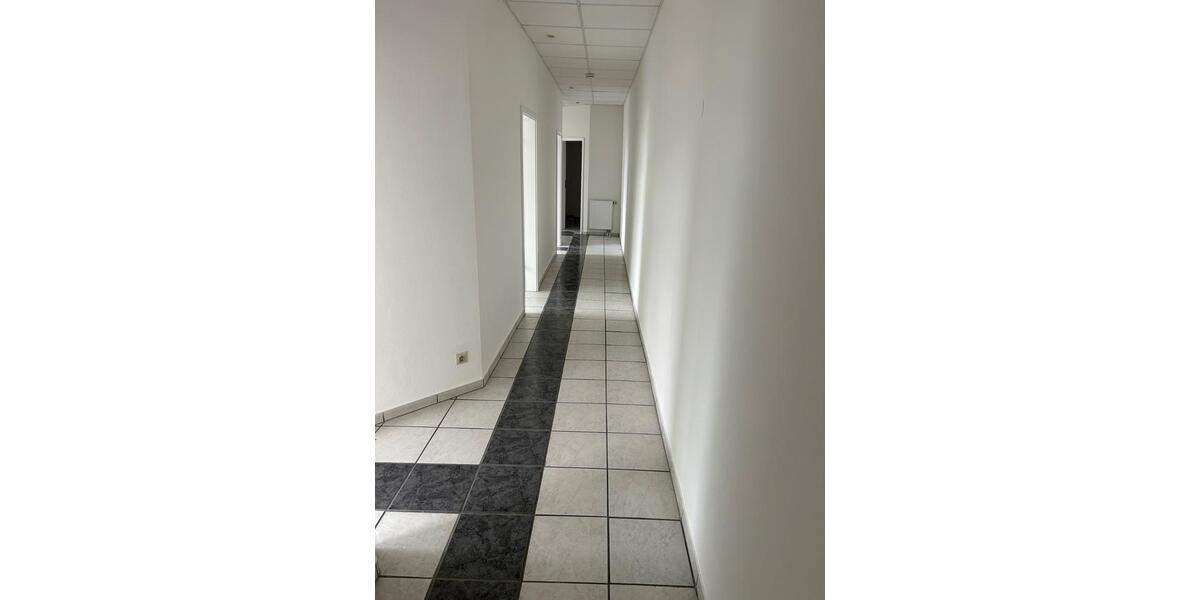 Gewerbeobjekt Köln Nippes - 2.130&euro; | Angebot:25806717