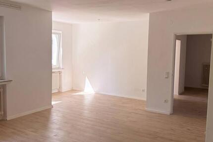 Wohnung Solingen Wald - 4 Zimmer, 99 m&sup2;, 674&euro; | Angebot:26560269