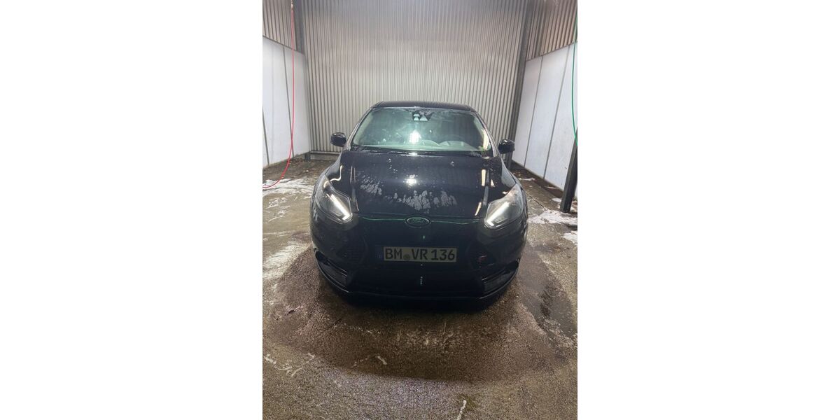 Ford Focus 149.000 km 11.000 &euro; Bergheim 50126