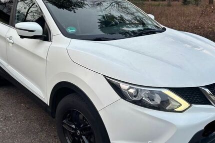 Nissan Qashqai 96.800 km 11.500 &euro; Bergisch Gladbach 51427