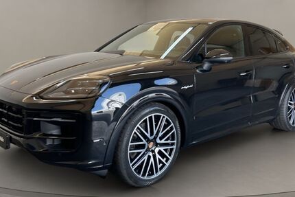 Porsche Cayenne 12.000 km 127.500 &euro; Köln 50823