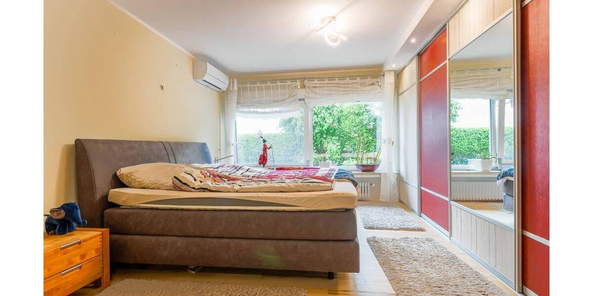 Bungalow Leverkusen Steinbüchel - 4 Zimmer, 185 m&sup2;, 750.000&euro; | Angebot:26572815