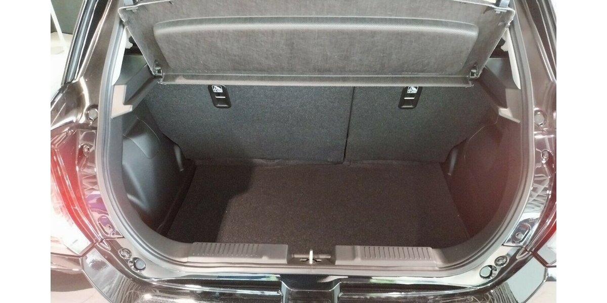 Suzuki Swift Comfort+ Allgrip Hybrid 6.000 km 21.980 &euro; HAAN 42781