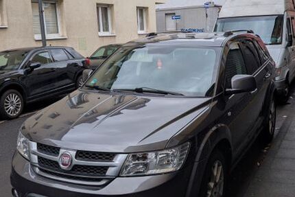 Fiat Freemont 160.000 km 9.200 &euro; Köln 51105