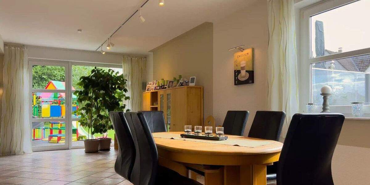 Doppelhaushälfte Solingen Höhscheid - 6 Zimmer, 171 m&sup2;, 519.000&euro; | Angebot:25698476