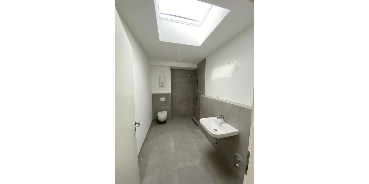 Dachgeschoßwohnung Köln Lindenthal - 2 Zimmer, 53 m&sup2;, 1.250&euro; | Angebot:26489439