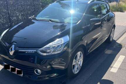 Renault Clio 185.000 km 6.400 &euro; Solingen 42655