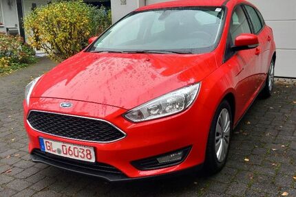 Ford Focus 123.400 km 5.850 &euro; Leichlingen 42799