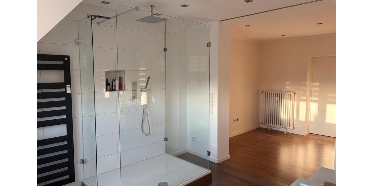 Dachgeschoßwohnung Düsseldorf Stadtbezirk 7 - 5 Zimmer, 139 m&sup2;, 695.000&euro; | Angebot:26067812