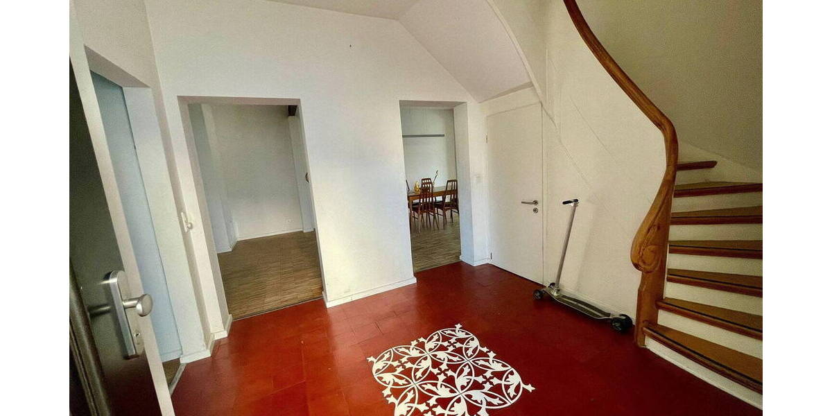 Einfamilienhaus Hürth Hermülheim - 8 Zimmer, 199 m&sup2;, 670.000&euro; | Angebot:25927377