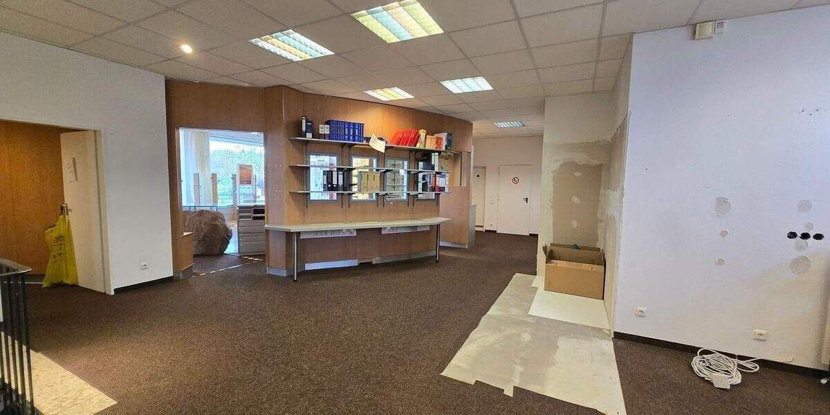 Gewerbeobjekt Frechen Habbelrath - 8 Zimmer, 850.000&euro; | Angebot:25780743