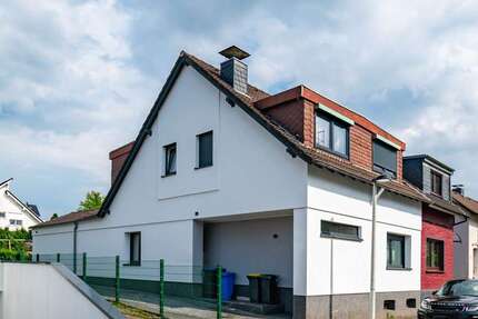 Haus Solingen Wald - 5 Zimmer, 136 m&sup2;, 439.000&euro; | Angebot:25472136