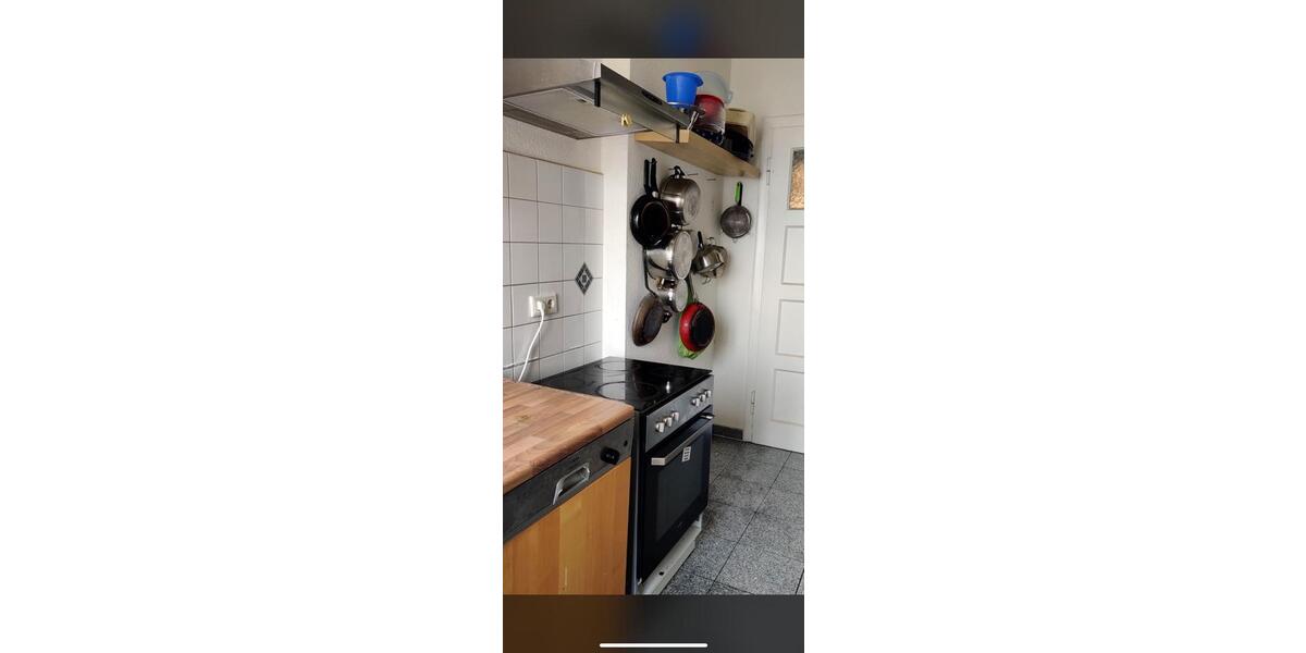 Etagenwohnung Düsseldorf Pempelfort - 1 Zimmer, 15 m&sup2;, 480&euro; | Angebot:26698770