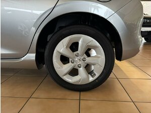 Suzuki Swift 1.2 Dualjet Hybrid Comfort 5 J. Garantie 5.500 km 22.930 &euro; HAAN 42781