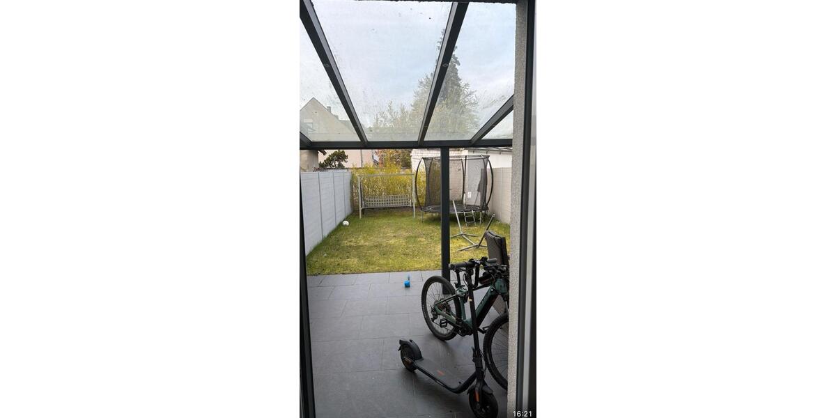 Reihenhaus Ratingen Tiefenbroich - 4 Zimmer, 130 m&sup2;, 1.950&euro; | Angebot:25945147