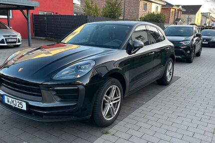 Porsche Macan 27.000 km 66.500 &euro; Düsseldorf 40215