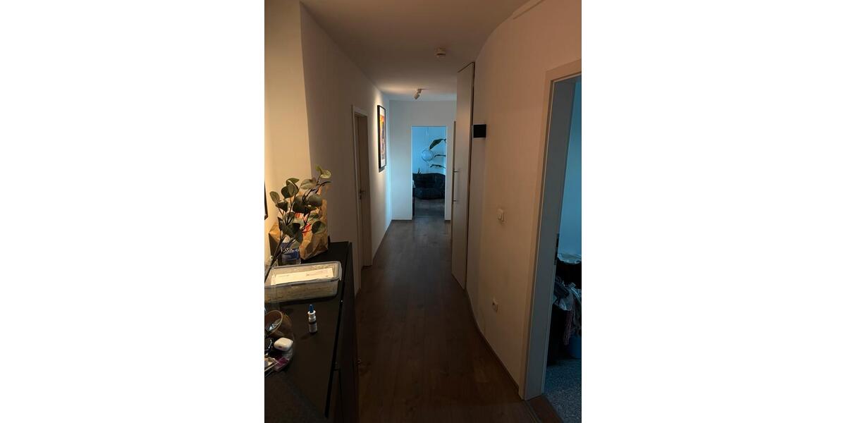 Dachgeschoßwohnung Köln Nippes - 3 Zimmer, 120 m&sup2;, 1.750&euro; | Angebot:26695577