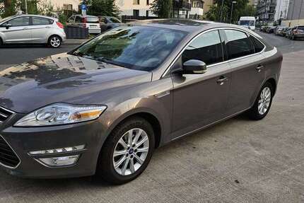 Ford Mondeo 221.000 km 3.990 &euro; Köln 51109