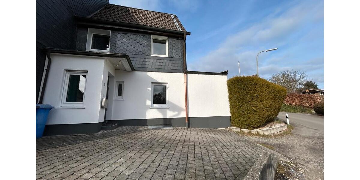 Doppelhaushälfte Burscheid - 3 Zimmer, 95 m&sup2;, 350.000&euro; | Angebot:25547130