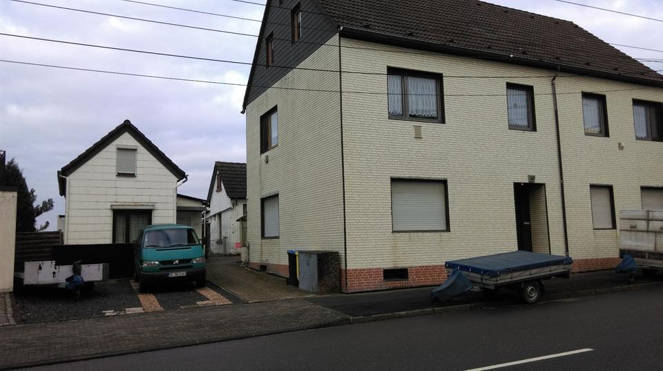 Mehrfamilienhaus, Wohnhaus Solingen Höhscheid - 15 Zimmer, 318 m&sup2;, 570.000&euro; | Angebot:25406844