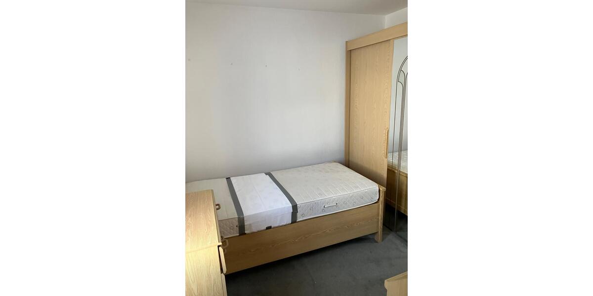 Etagenwohnung Remscheid - 3 Zimmer, 59 m&sup2;, 370&euro; | Angebot:25892893