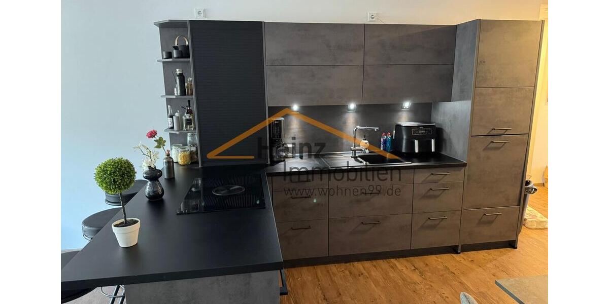 Dachgeschoßwohnung Bergisch Gladbach - 3 Zimmer, 98 m&sup2;, 1.310&euro; | Angebot:25942583