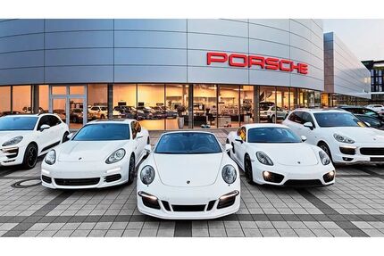 Porsche Taycan 49.492 km 82.900 &euro; Düsseldorf 40468