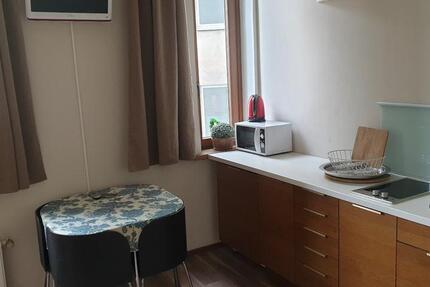 Wohnung Düsseldorf Oberbilk - 1 Zimmer, 24 m&sup2;, 900&euro; | Angebot:25051480